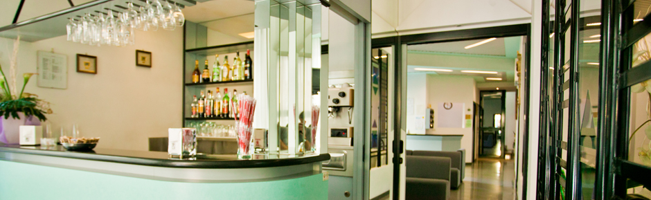 bar dell'hotel di igea marina