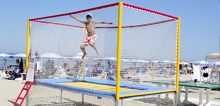 reti elastiche per bambini in spiaggia